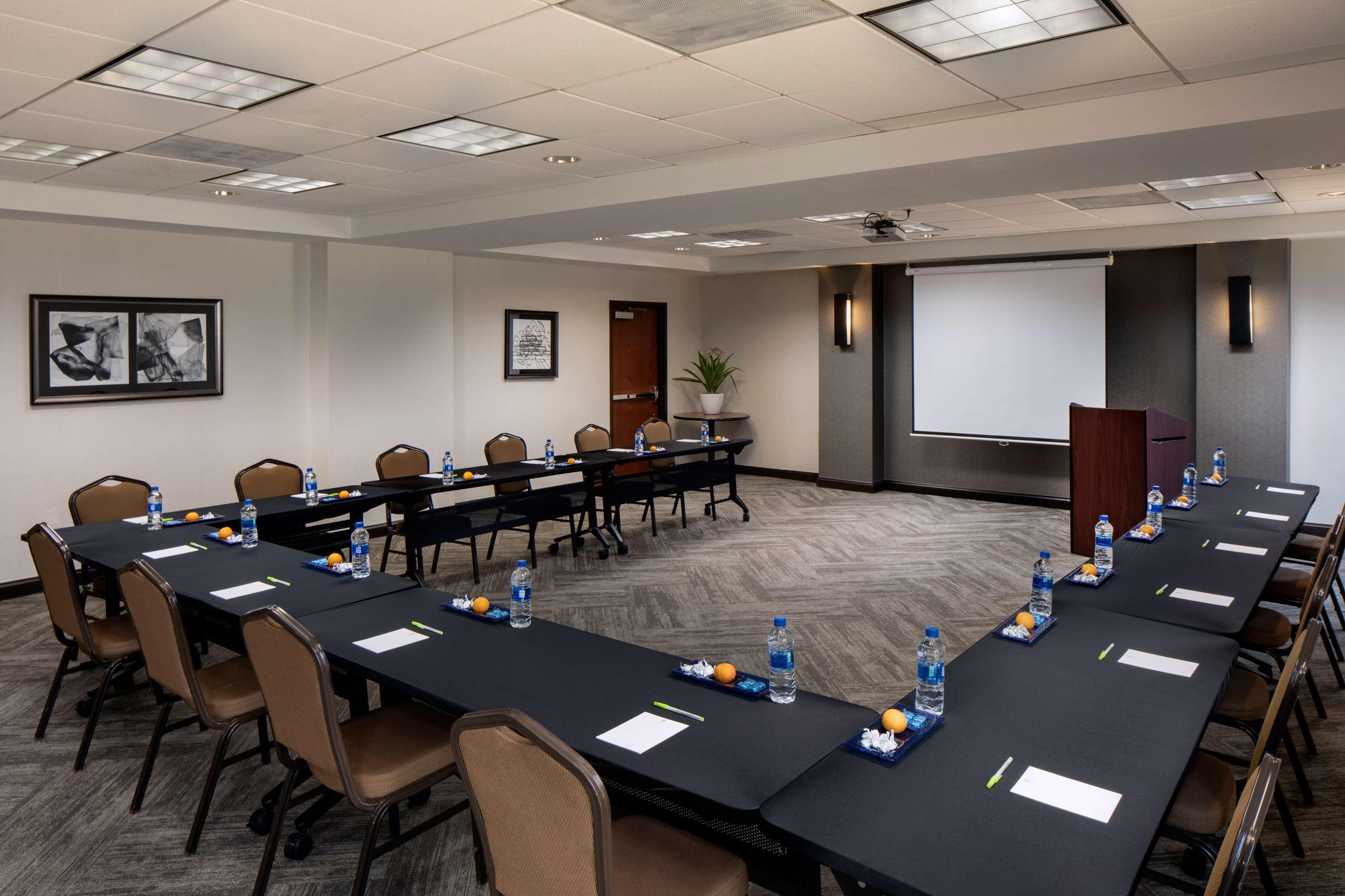 Hyatt Place Charlotte Arrowood Exterior foto